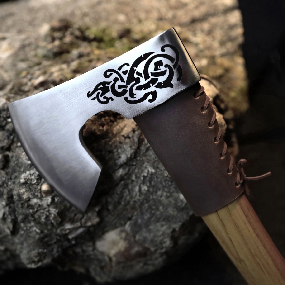 Compact Camping Axe "Skarnulf" from AncientSmithy